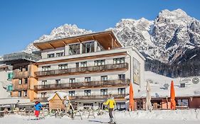 Hotel Bacher Asitzstubn Leogang